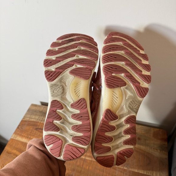 Asics Gel-Nimbus 23 Pink Athletic Shoes, Women’s 7.5 - Picture 8 of 8